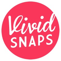 Vivid Snaps LLP Logo