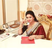 Keya Seth Aromatherapy Logo