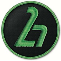 2 Halves Ltd Logo