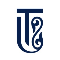 Pavlodar State University named after Sultanmakhmut Toraighyrov Logo