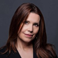 Annie Duke: Author, Professional Speaker & Decision Strategist Logo