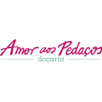 Amor aos Pedaços Logo