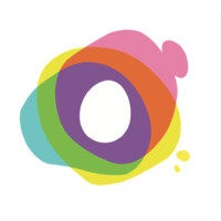 Creative World Art Center Logo