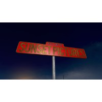Sunset Pictures Logo