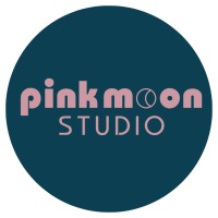 pink moon studio Logo