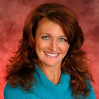 Carrie Davies - Decorating Den Interiors, Cypress, TX Logo