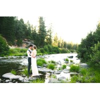 Twenty Mile House Logo