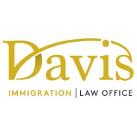 DAVIS IMMIGRATION LAW OFFICE Logo