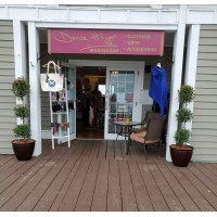 Denise Hajjar Boutique Logo