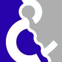 COM&MORE Logo