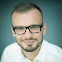 KAROL SUCHÁNEK Logo