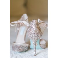 Canvas Weddings and Events Logo