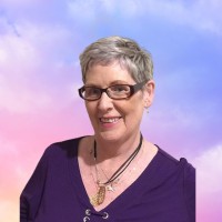 Unique Vibrations Logo