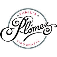 Familia Plómez Logo