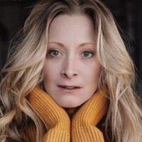 Team Robbins Monat Logo