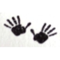 Two Hands Clay Studio Logo