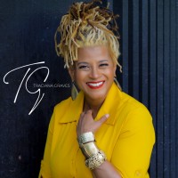 Traciana Graves Logo