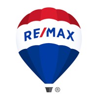 RE/MAX Living Logo