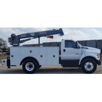 Premier Truck Center, LLC. Logo