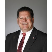 Maverick Insurance Group LLC Logo