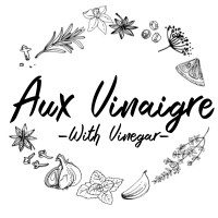 Aux Vinaigre Logo