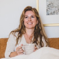 Lua Zawacki, Somatic Coaching & Healing Logo