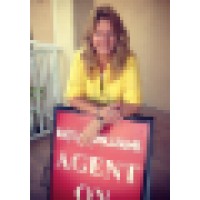 Frances Bell ~ Lifestyle Specialist Realtor Logo