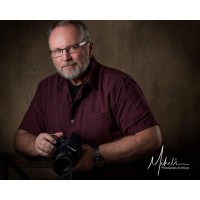 Mikels Photography & Design Logo