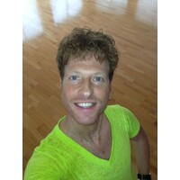 StudioDNA Partners Inc. Logo