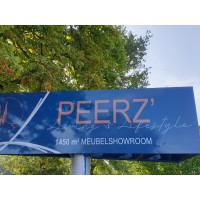 PEERZ Living & Lifestyle Logo