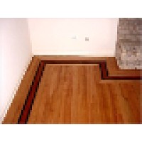 Ultimate Flooring Logo