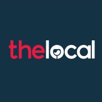 Parfetts / Go Local Logo
