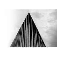 Suelo y Metrópoli s.l. Logo