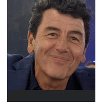 First Valuation Group Logo