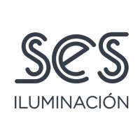 SES ILUMINACIÓN Logo