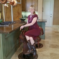 Lanie Brown, Texas real estate broker Logo