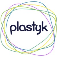 plastyk Logo