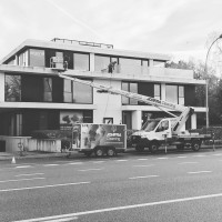 JOHFRA CLEANING Logo