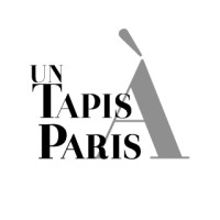 Un Tapis à Paris Logo