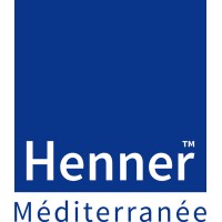 HENNER Méditerranée Logo