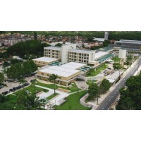 Hospital Metropolitano De Urgencia E Emergencia Logo