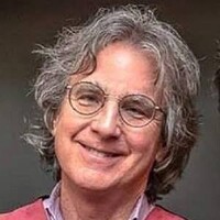 Roger McNamee Logo