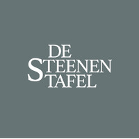 Restaurant De Steenen Tafel Logo