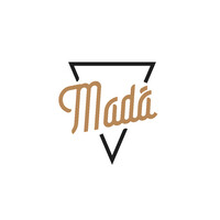 Madá Pizza e Vinho Logo