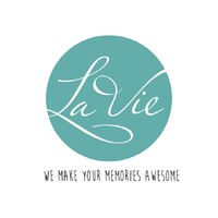 LaVie Studio :: Lifestyle Photographers Logo