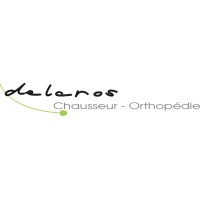 DELCROS CHAUSSEUR Logo