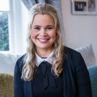 Dr Elizabeth Consultancy Company Logo