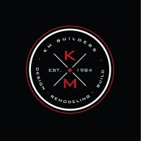 KM BUILDERS Logo