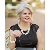 Tina Rusnak Unlimited, LLC Logo