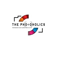 THE PHOTOHOLICS Logo